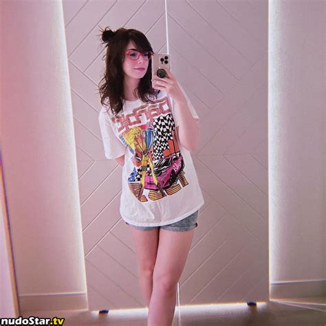 nudostar|Kaitlin Witcher / KaitlinWitcher / piddleass .